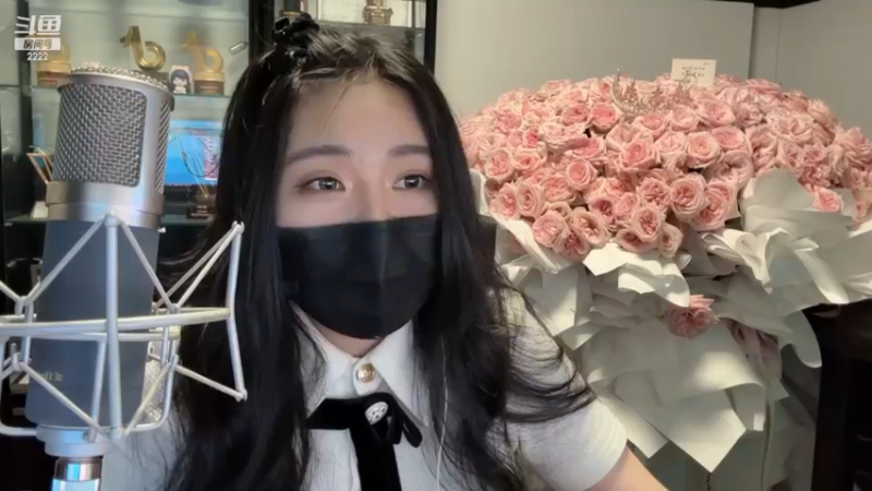 【2023-04-01 23点场】一条小团团OvO：五周年啦！！直播间五周年啦！！！