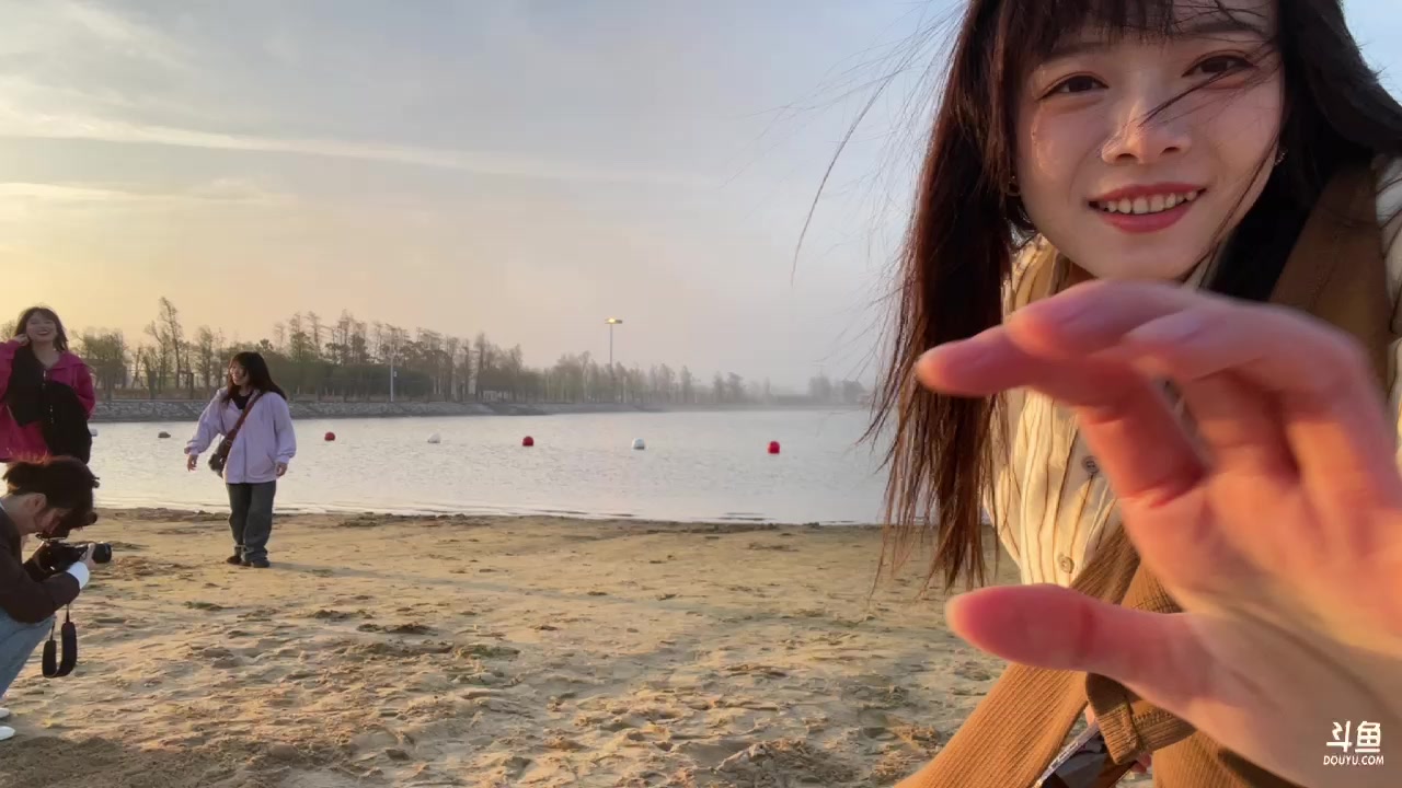【2023-04-02 16点场】骆歆冲冲冲：小骆：去兜风