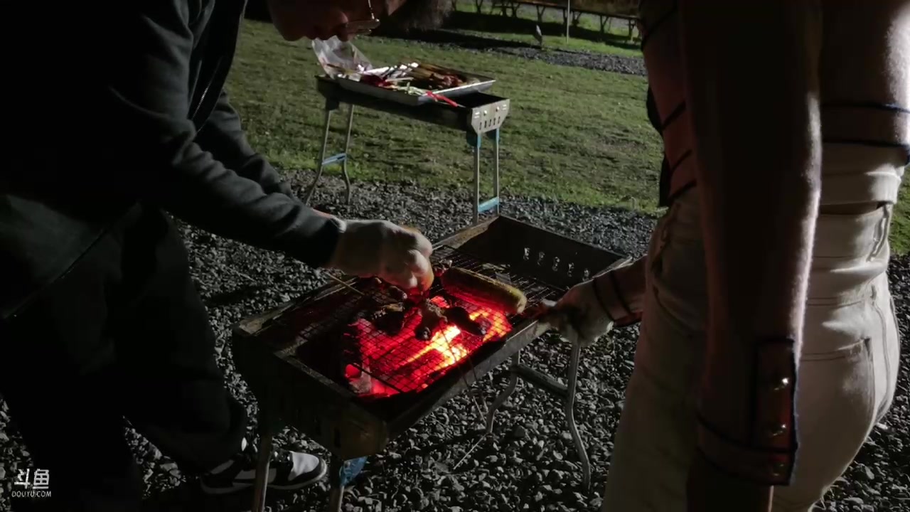 【2023-04-02 20点场】喵小莎：长莎在长沙！中午12点！