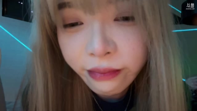 【2023-04-02 00点场】童猪啊i：钻粉狂欢）抓轰轰