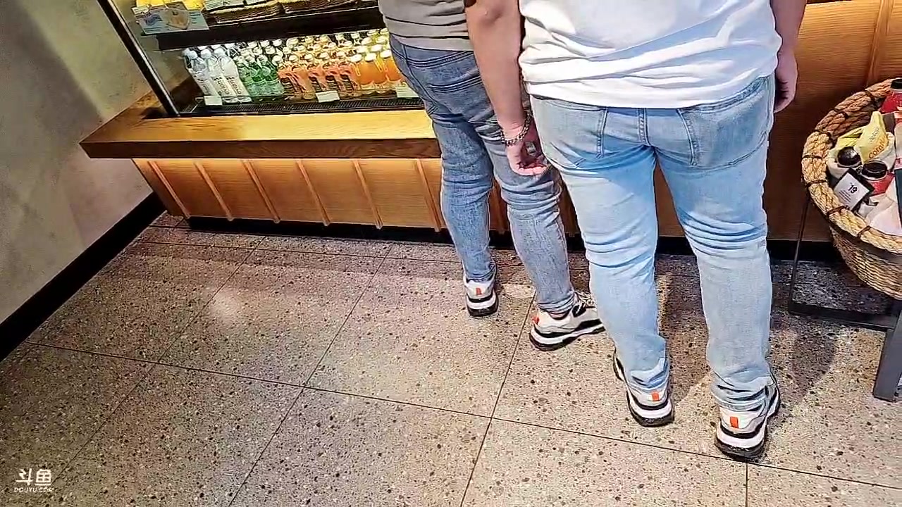 【2023-04-01 14点场】赛文柒Seven：吉隆坡-法国村韩国城