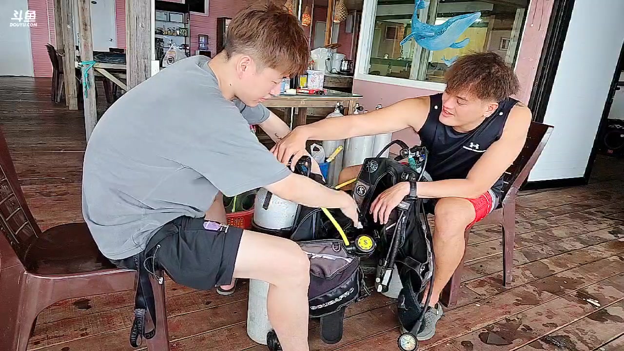 【2023-04-02 16点场】赛文柒Seven：仙本那-马布岛（最纯粹的海岛体验）