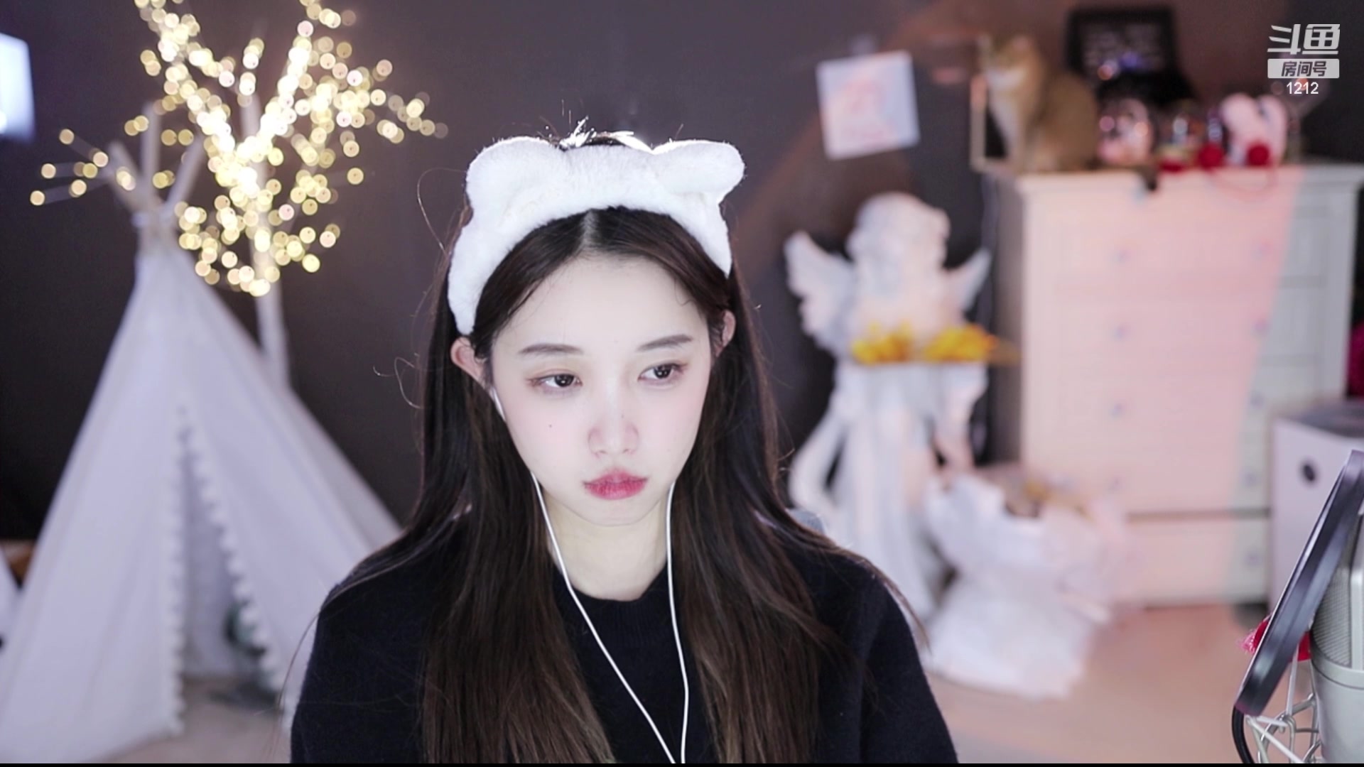 【2023-04-03 02点场】小肉球阿：爱笑的女孩运气不会差~