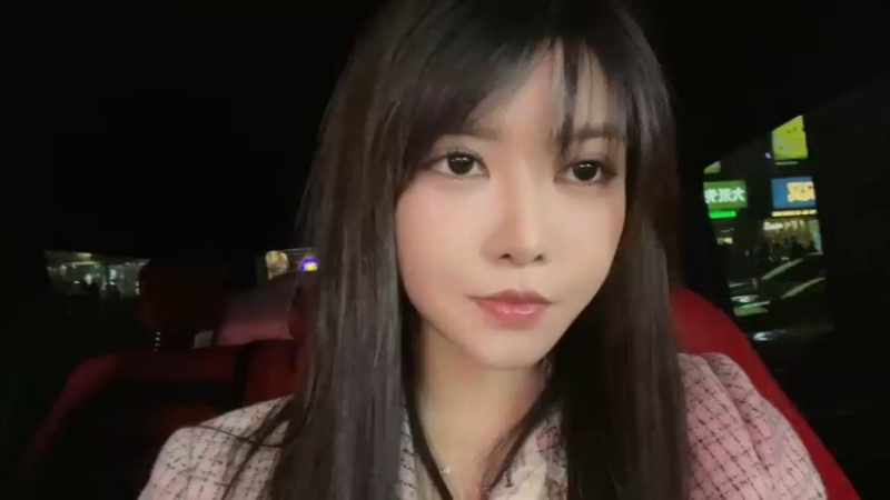 【2023-04-03 19点场】喵小莎：一起逛逛街