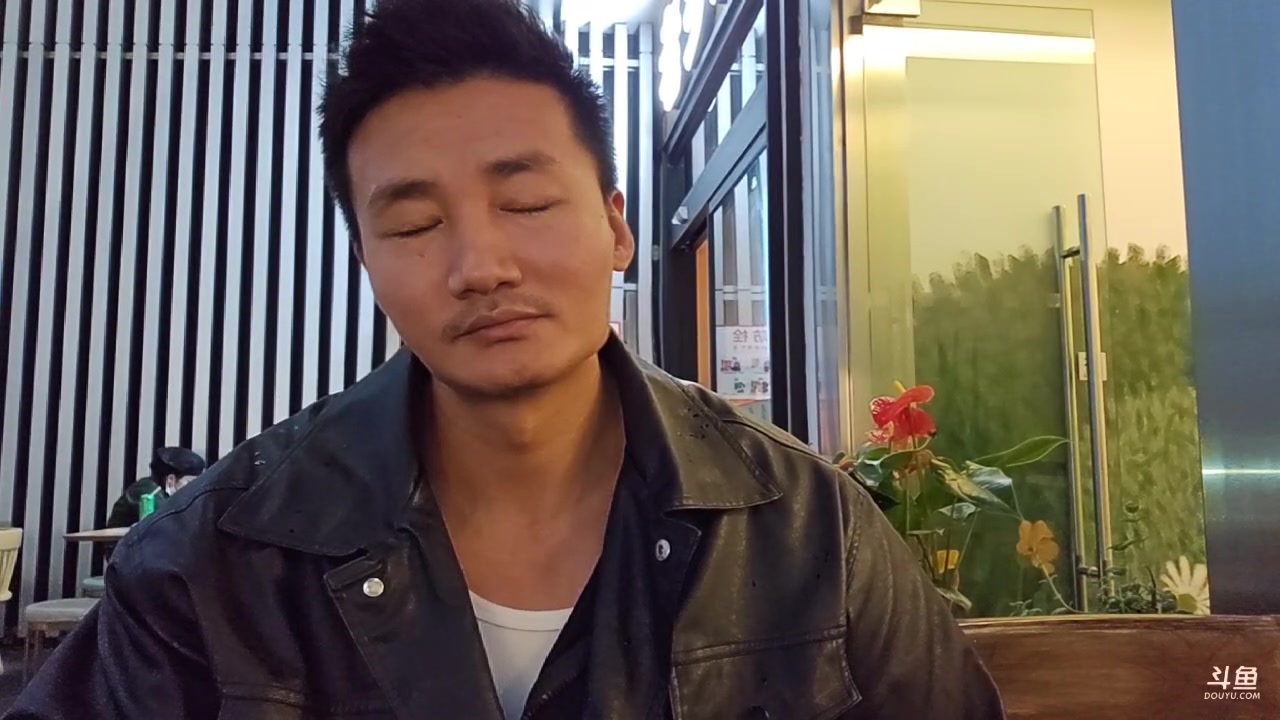 【2023-04-06 17点场】黑人毅：这段时间认真点备赛