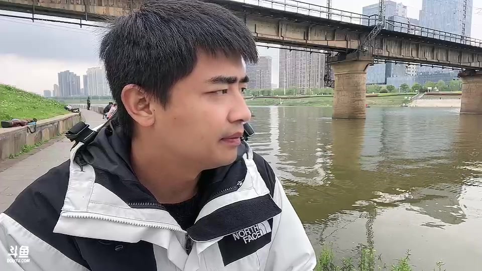 【2023-04-06 15点场】主播阿郎：湘江边晒太阳