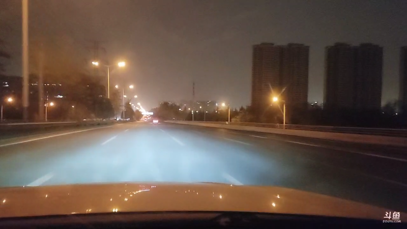 【户外】757户外的精彩时刻 20230406 00点场