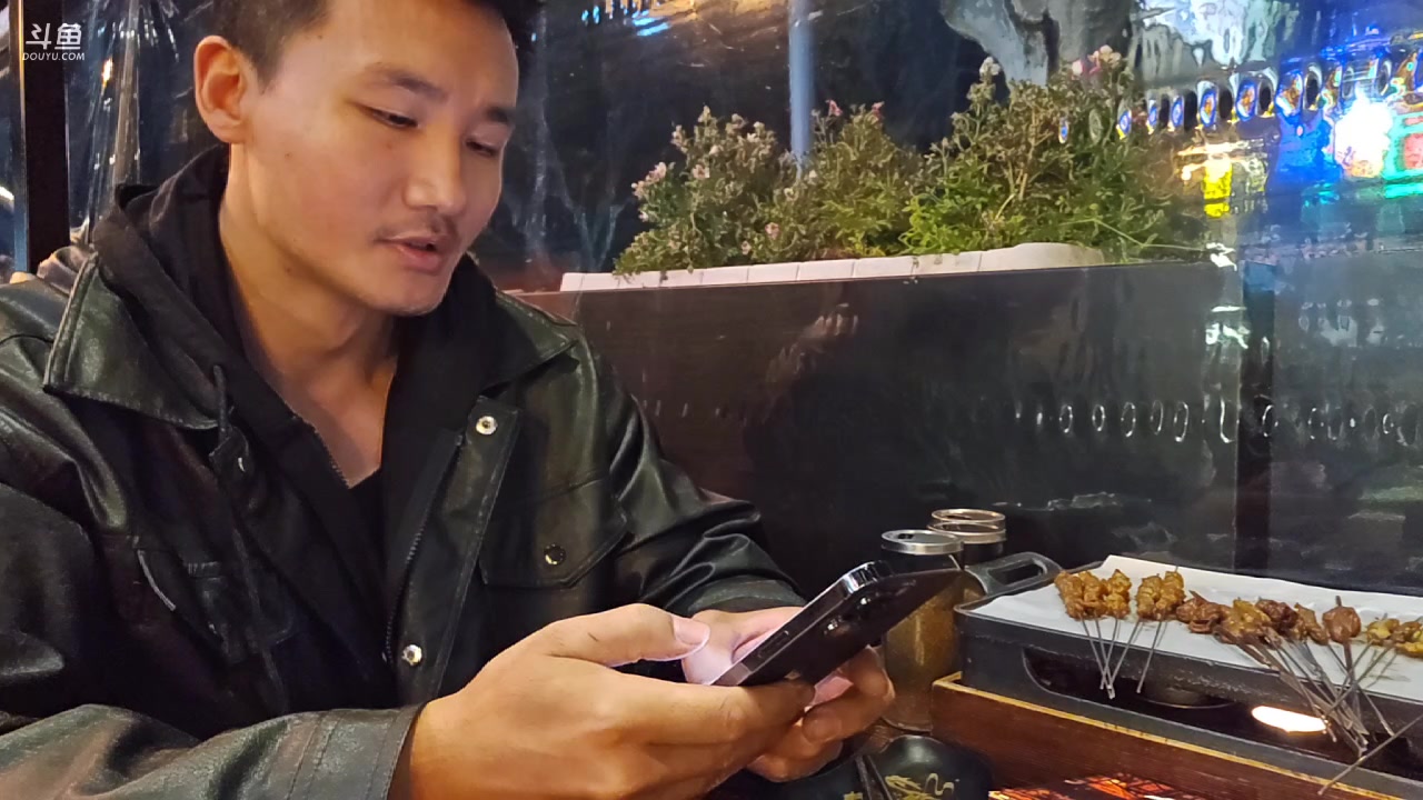 【2023-04-05 22点场】黑人毅：晚上7点邮箱评选