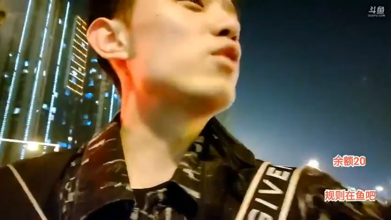 美女迪迪跟着博哥做节目徒步，一天哭了几次