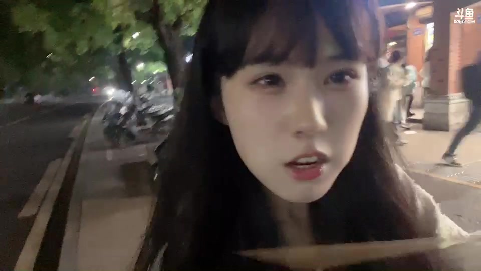 【2023-04-06 21点场】不2不叫周淑怡：蛋宝：长沙玩一下