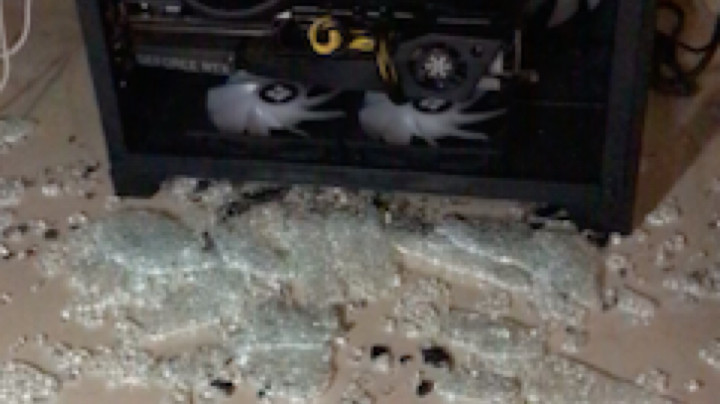 Monkey鱼蛋发布了一个斗鱼视频2023-04-07