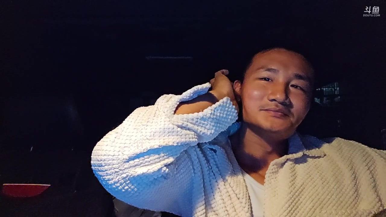 【2023-04-07 20点场】黑人毅：这段时间认真点备赛