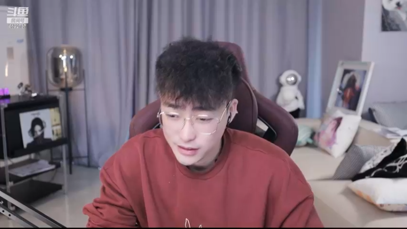 【2023-04-07 14点场】别问问就黑皮：中午12点直播哟~