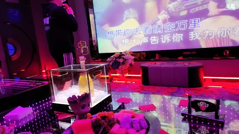 【户外】JSA丶北京小王哥的精彩时刻 20230408 00点场