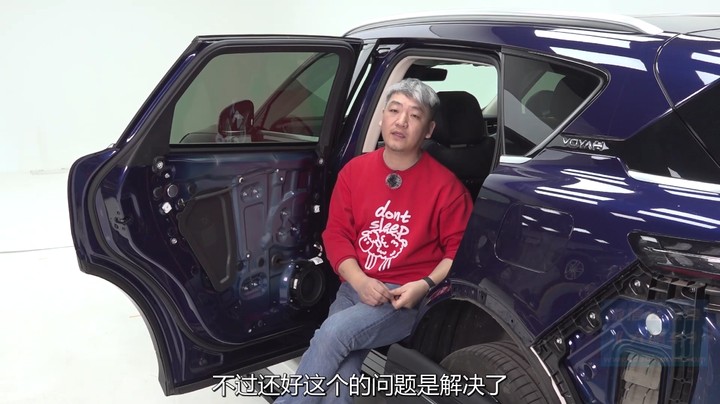 岚图FREE：车算实在，价格小贵，等优惠吧！