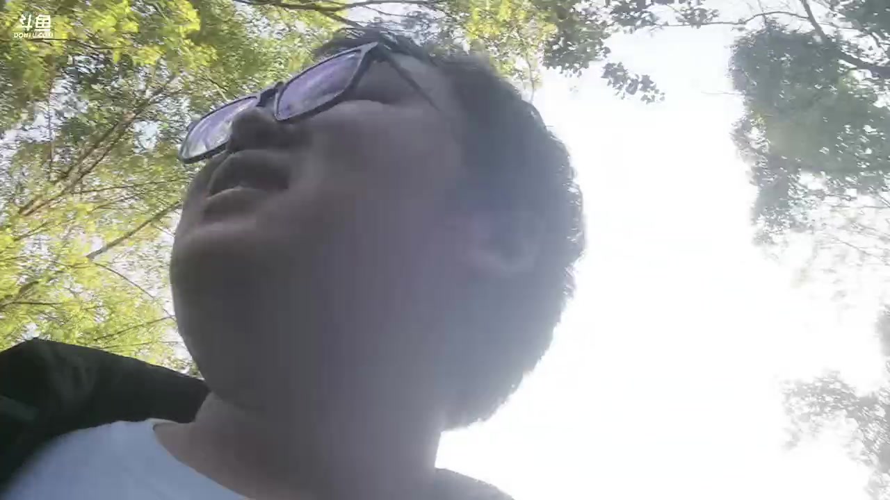 【2023-04-09 15点场】峡谷杀神酱油瓶：一区从零上大师送水友！