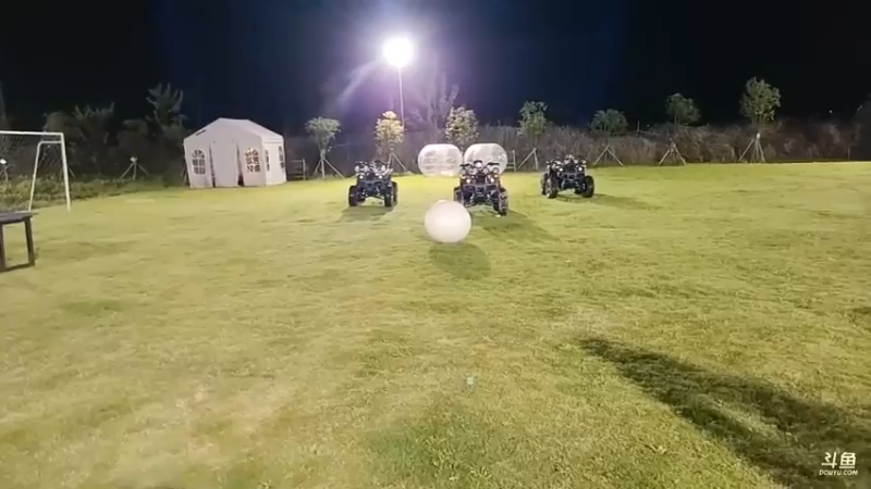 等了很久女主播还没出来啊