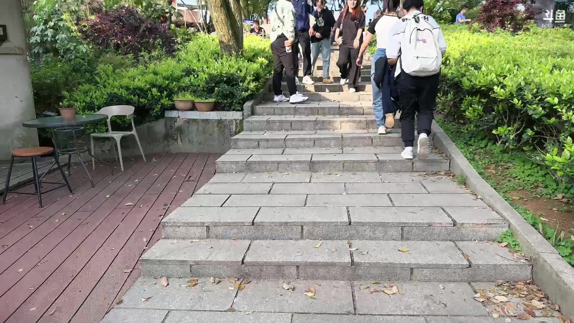 【2023-04-09 17点场】石页的第一根矛s：长沙爬山团建！