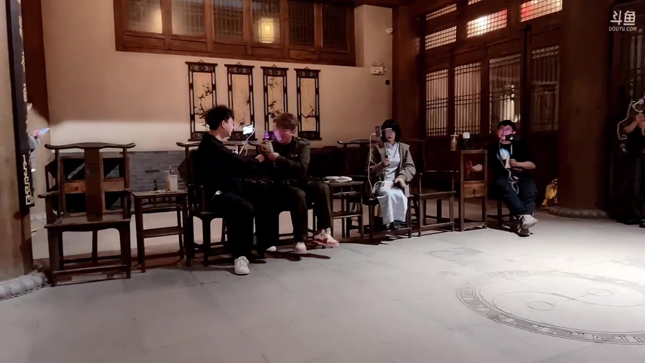 【2023-4-9 23点场】包包QuQ:D2-探寻 粉钻 下落