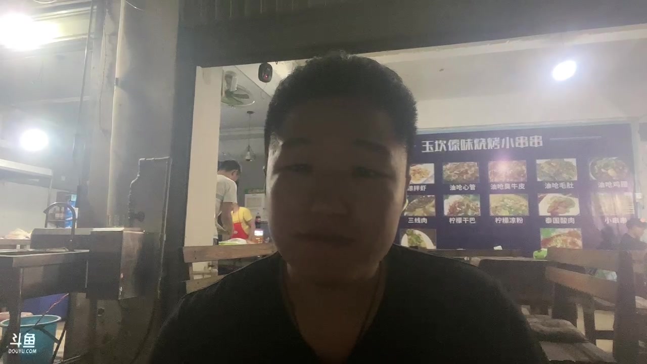 【2023-04-10 21点场】小狮子lionkk丶：云南散心，随缘直播！记得续牌子哦！