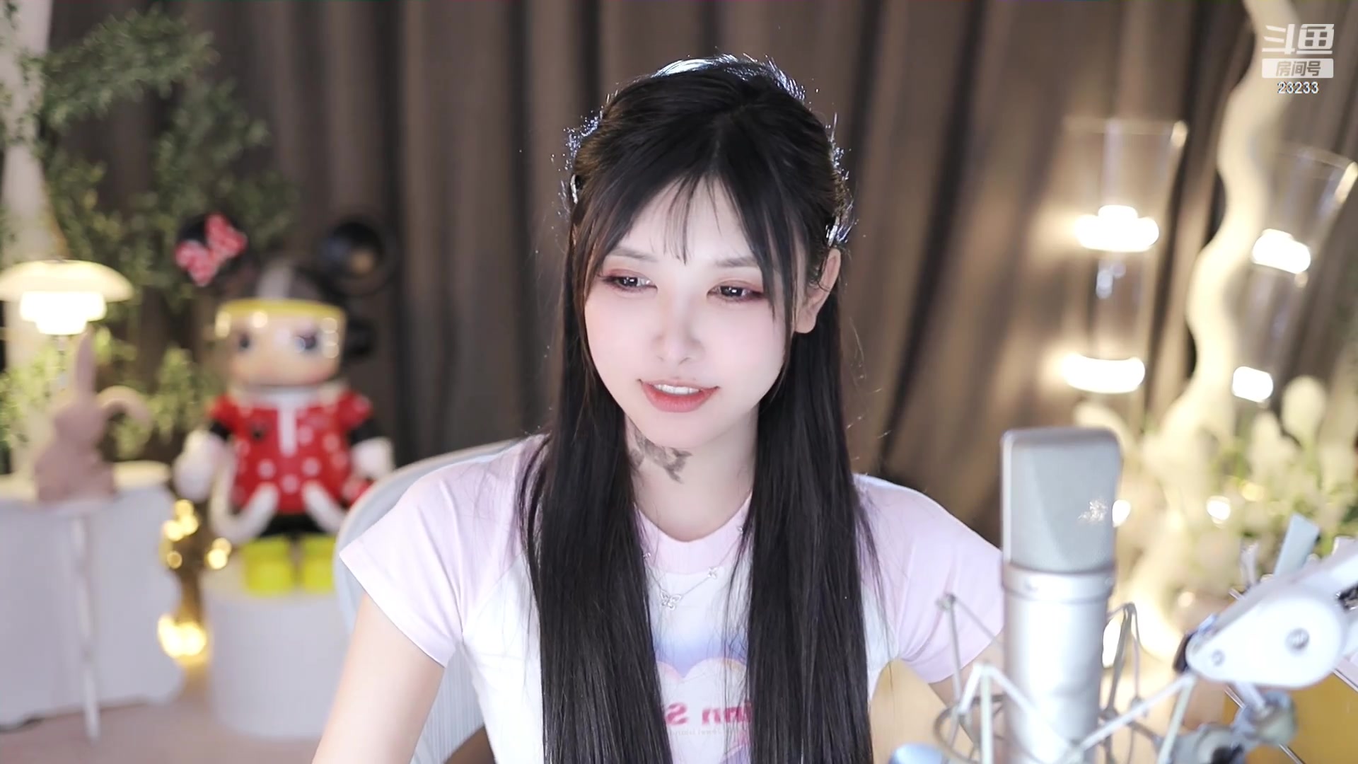 【2023-04-11 03点场】喵小莎：中午12点，晚上11点。