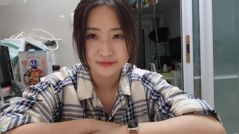【2023-04-12 22点场】刘灶灶：晚点做个红茶饼干