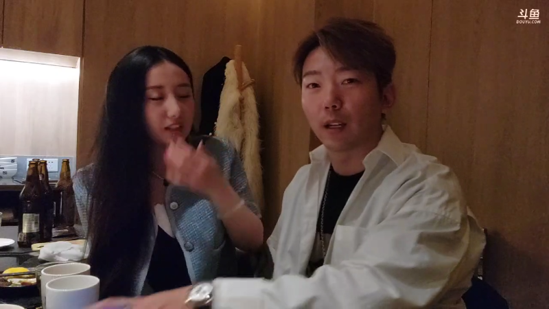 我在斗鱼看JSA丶北京小王哥直播户外