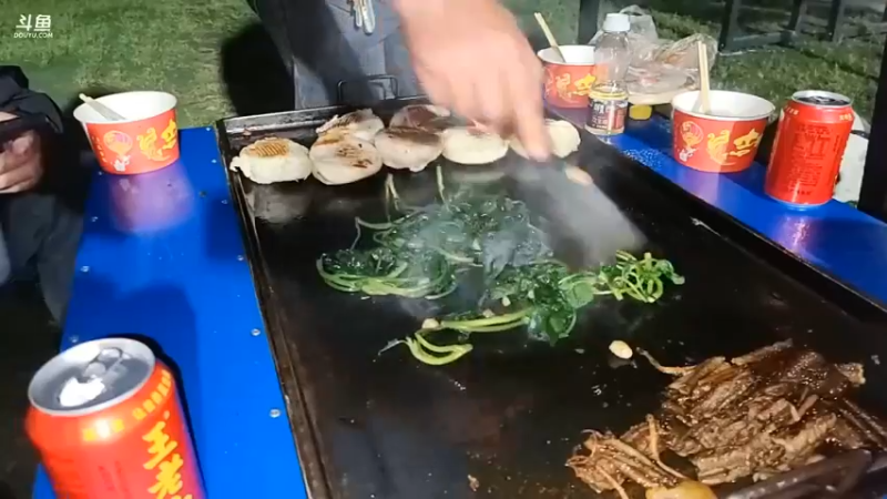 肖哥听兄弟翻唱经典粤语歌，很好听啊