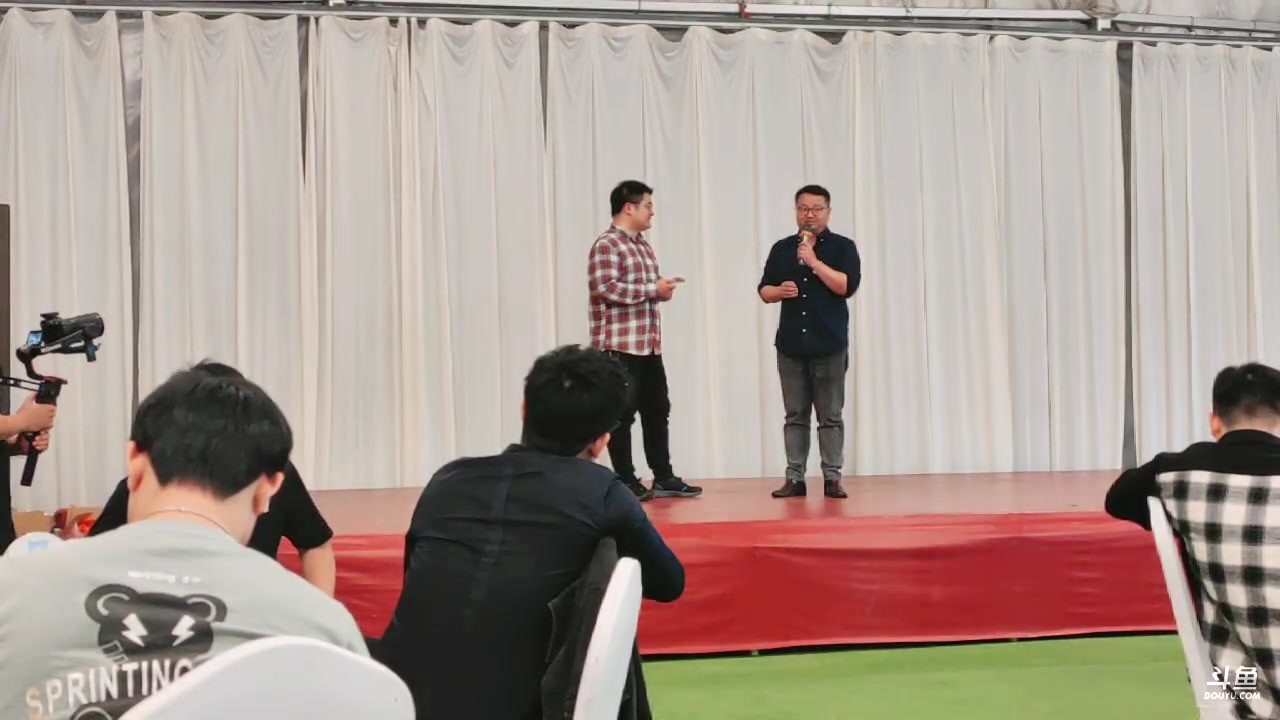 【2023-04-15 16点场】我就是泡菜：直播户外新盟封皇庆功宴