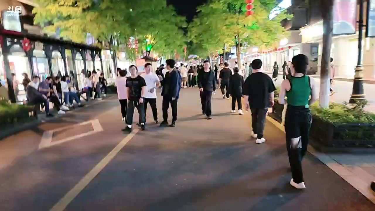 【2023-04-16 19点场】大嘴love：【横店】追梦之旅