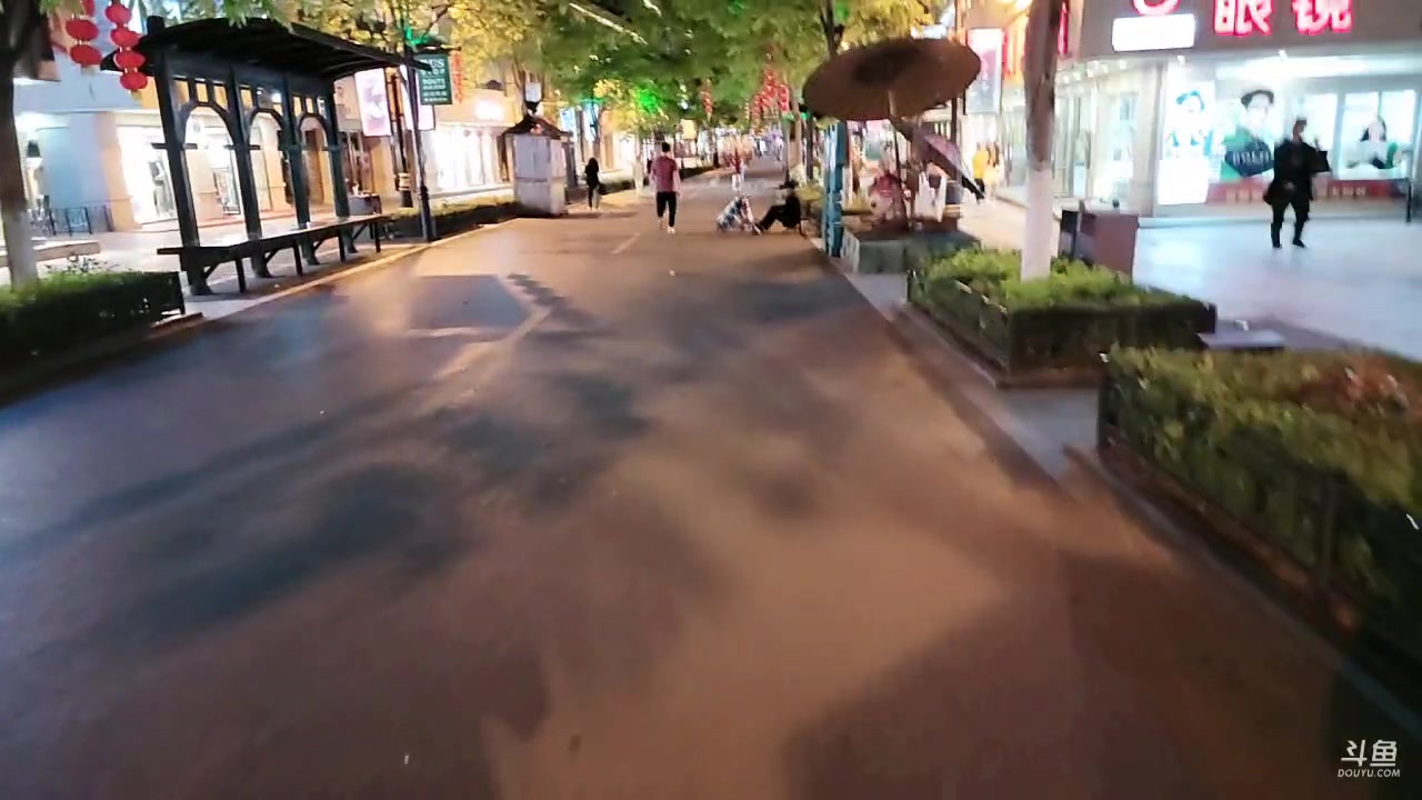 【2023-04-16 21点场】大嘴love：【横店】追梦之旅