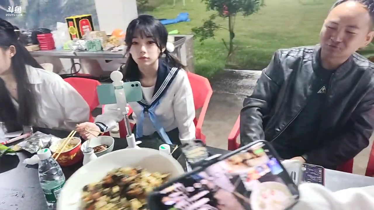 【2023-04-18 19点场】洪湖小肖：一直玩一直爽day12