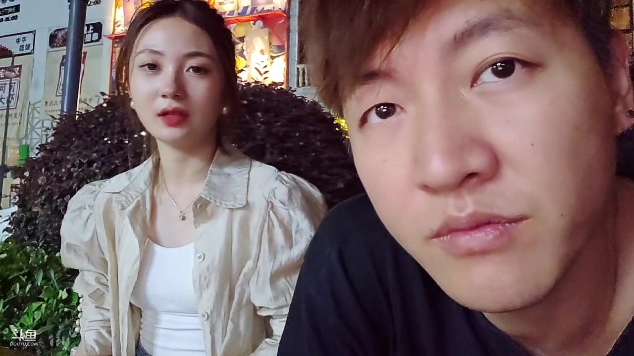 【2023-04-19 21点场】赛文柒Seven：全球最大商场-梦时代