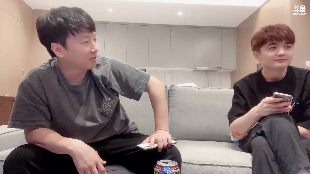 【2023-04-21 01点场】白鲨xiubi丶：白鲨总决赛加油！！！