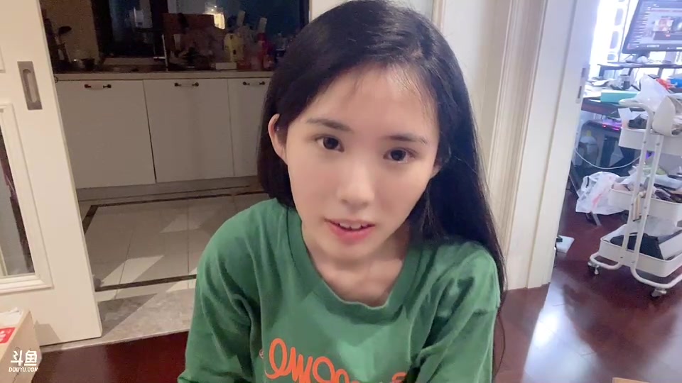 【2023-04-21 21点场】不2不叫周淑怡：蛋宝：素质高的进