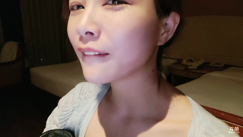 【户外】百变姑姑肖淑洁的精彩时刻 20230421 02点场