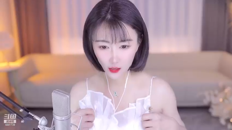 【2023-04-23 02点场】Jue美娘：用心服务好每位消费者