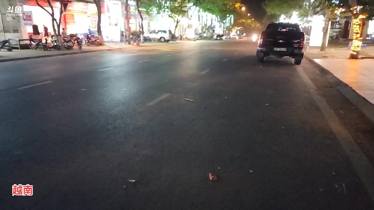 【2023-04-17 19点场】叶子户外：《纪实直播》越南day1