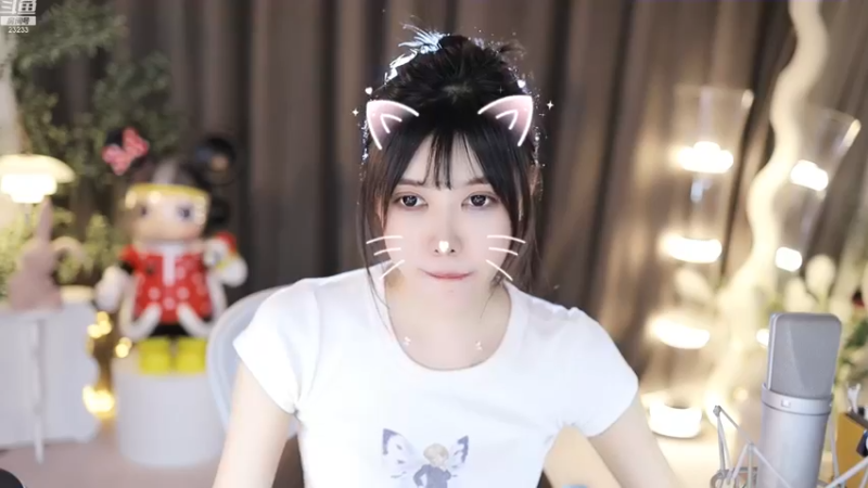 【2023-04-22 23点场】喵小莎：恭喜歌神上小莎总榜一啦！