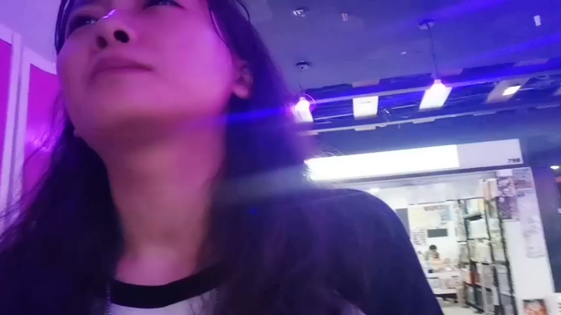 【2023-4-22 16点场】惠娜娜呀:【小奶团】今天下午恐怖密室逃脱全程直播