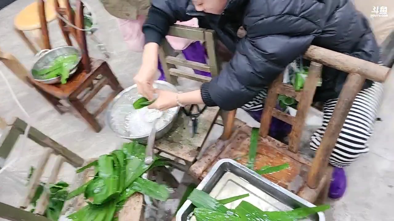 【2023-04-23 17点场】洪湖小肖：一直玩一直爽day17
