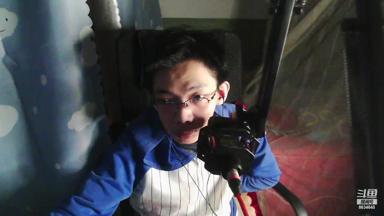 【2023-04-23 00点场】美少女战士5：一百万人正在观看的身残志坚主播