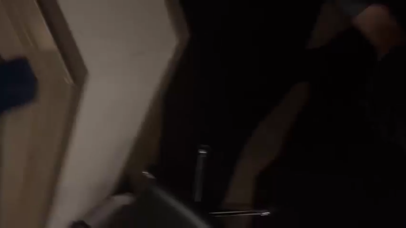 【2023-04-24 23点场】4AM小海xx丶：来马来西亚比赛，这几天不定时直播。