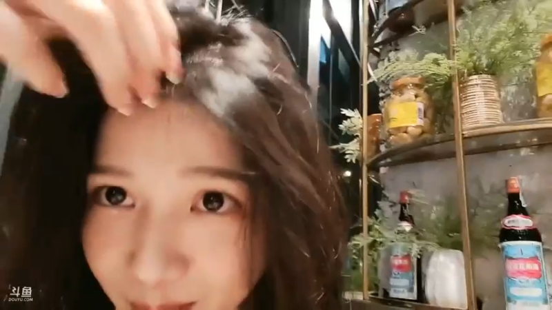 茵茵过来吃饭，大舅哥请客，吃的好啊