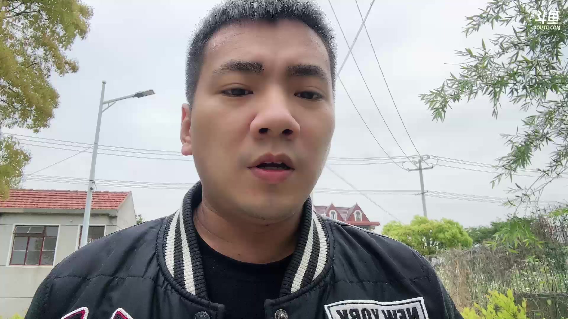 【2023-04-25 13点场】正经人令北：【令北】散个步就回家播游戏