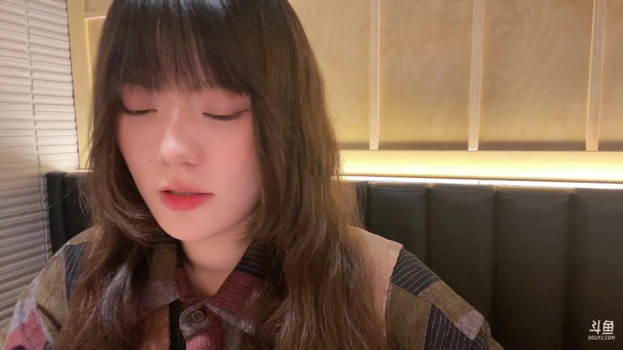 【2023-04-25 18点场】森宝sen：户外吃吃吃和姐姐一起