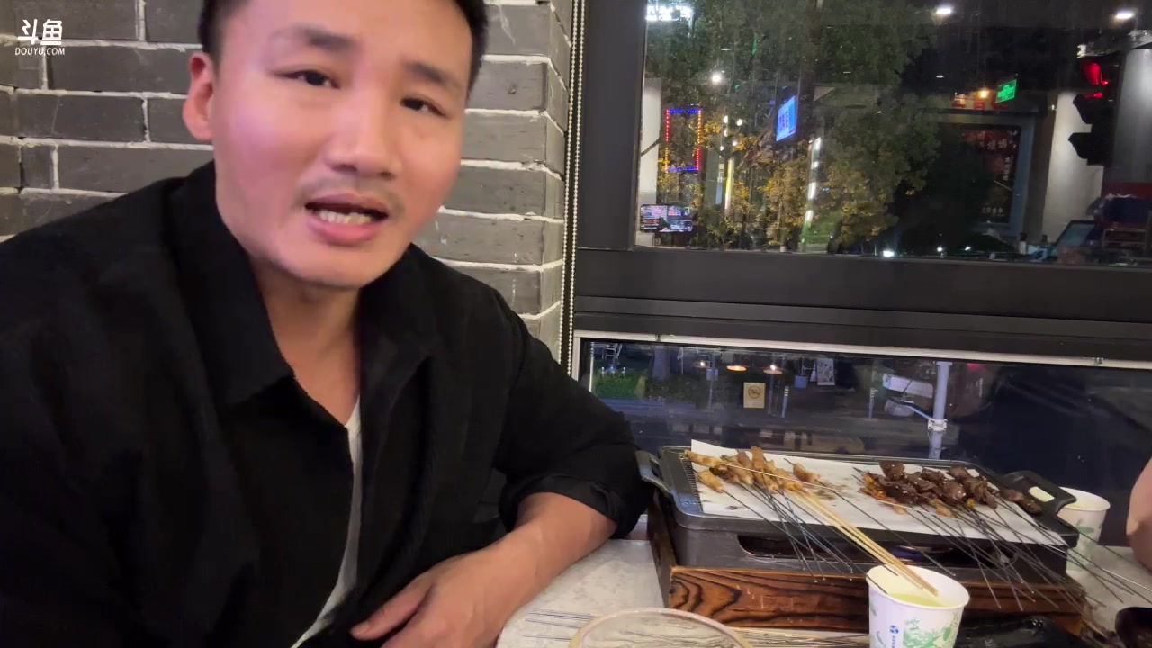 【2023-04-26 00点场】黑人毅：明天再去看看车展