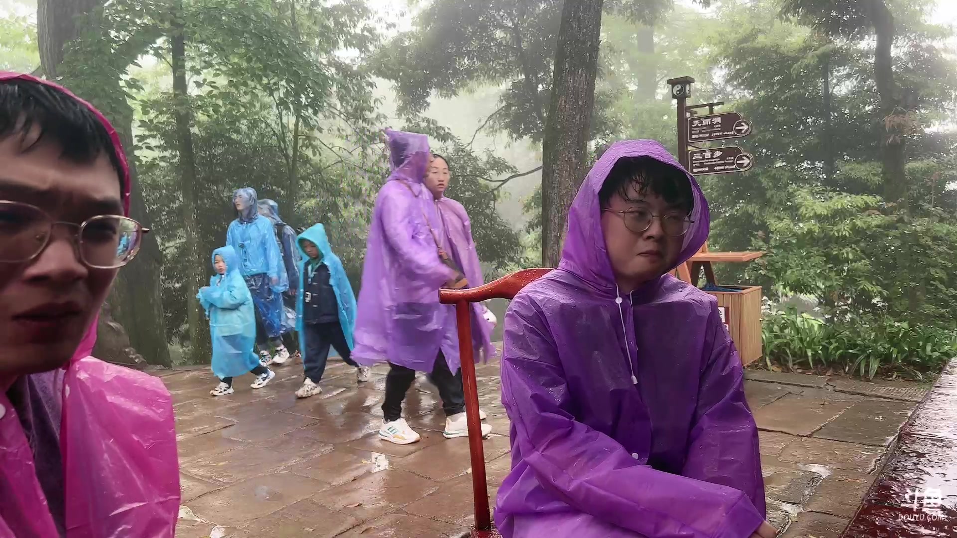 【2023-04-28 15点场】潇潇超哇噻：青城山爷来啦～