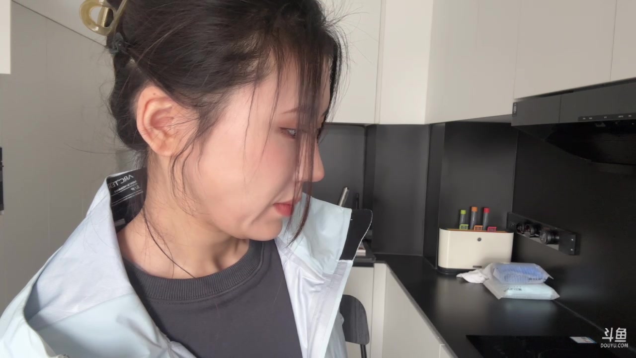 【2023-04-28 16点场】十三三三：⭐四点左右见⭐