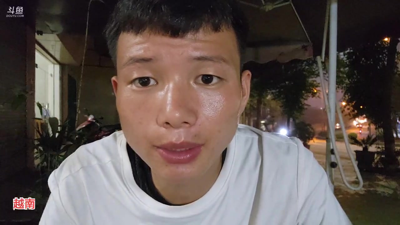 【2023-04-21 18点场】叶子户外：《纪实直播》越南day4